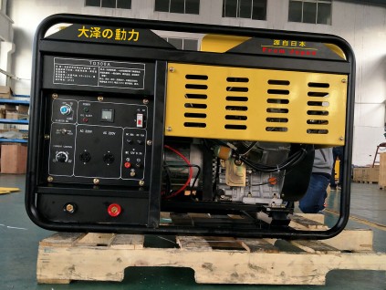 大澤300A柴油發電電焊兩用機型號TO300A