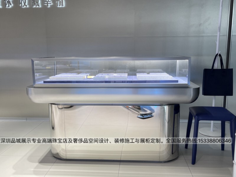 上海珠寶店展柜定制，設計案例理念說明